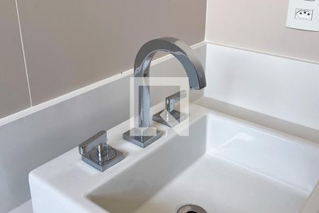 Apartamento à venda com 280m², 4 quartos e 1 vaga Apartamento à venda com 280m², 4 quartos e 1 vagaBanheiro da Suíte 4