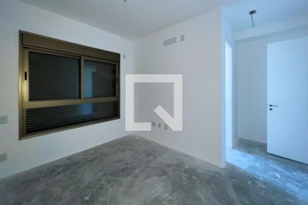 Apartamento à venda com 280m², 4 quartos e 1 vaga Apartamento à venda com 280m², 4 quartos e 1 vagaSuíte 4