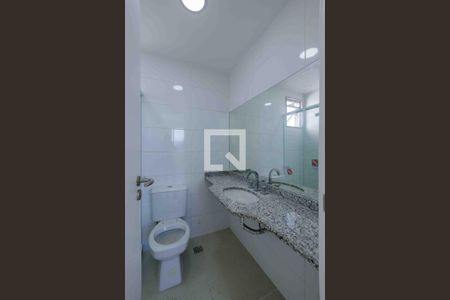 Apartamento à venda com 264m², 3 quartos e 3 vagas Apartamento à venda com 264m², 3 quartos e 3 vagasBanheiro Suíte 1