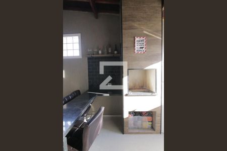 Casa à venda com 150m², 2 quartos e 2 vagasCozinha