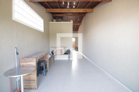 Casa à venda com 150m², 2 quartos e 2 vagasGaragem