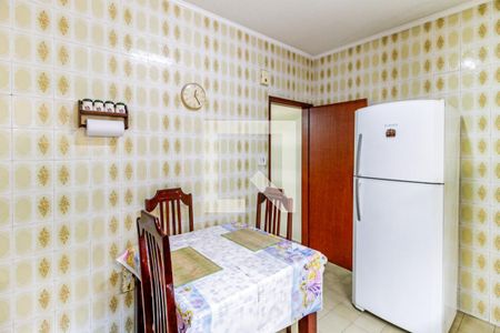 Casa à venda com 114m², 2 quartos e 2 vagasCozinha