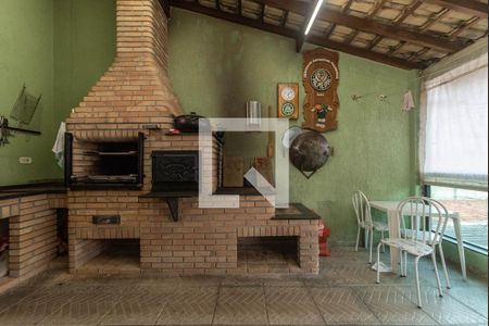 Casa à venda com 280m², 3 quartos e 3 vagas Casa à venda com 280m², 3 quartos e 3 vagasVaranda - Área Gourmet