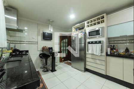 Casa à venda com 280m², 3 quartos e 3 vagas Casa à venda com 280m², 3 quartos e 3 vagasCozinha