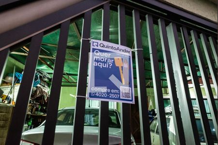 Casa à venda com 280m², 3 quartos e 3 vagas Casa à venda com 280m², 3 quartos e 3 vagasPlaquinha