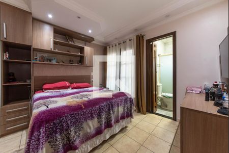 Casa à venda com 280m², 3 quartos e 3 vagas Casa à venda com 280m², 3 quartos e 3 vagasSuíte