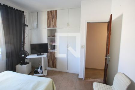 Casa à venda com 540m², 3 quartos e 4 vagas Casa à venda com 540m², 3 quartos e 4 vagasQuarto Suíte 2