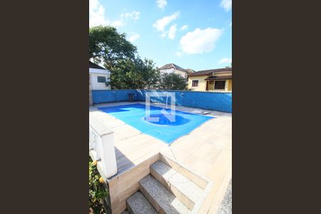 Casa à venda com 540m², 3 quartos e 4 vagas Casa à venda com 540m², 3 quartos e 4 vagasPiscina