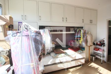 Casa à venda com 540m², 3 quartos e 4 vagas Casa à venda com 540m², 3 quartos e 4 vagasQuarto Suíte 3