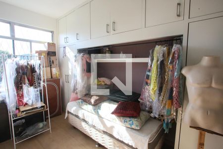 Casa à venda com 540m², 3 quartos e 4 vagas Casa à venda com 540m², 3 quartos e 4 vagasQuarto Suíte 3