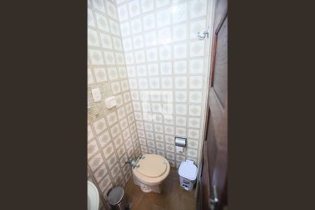 Casa à venda com 540m², 3 quartos e 4 vagas Casa à venda com 540m², 3 quartos e 4 vagasBanheiro Social