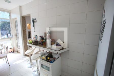 Casa à venda com 540m², 3 quartos e 4 vagas Casa à venda com 540m², 3 quartos e 4 vagasCozinha