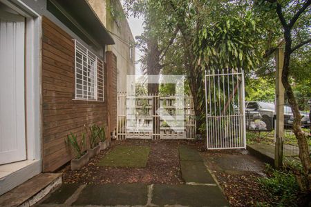 Casa à venda com 50m², 2 quartos e 1 vaga Casa à venda com 50m², 2 quartos e 1 vagaPátio