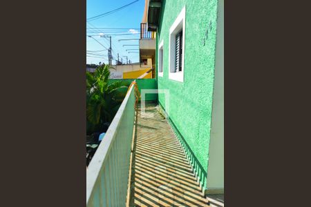 Casa à venda com 110m², 3 quartos e 2 vagasÁrea Externa