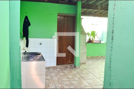 Casa à venda com 110m², 3 quartos e 2 vagasÁrea de Serviço