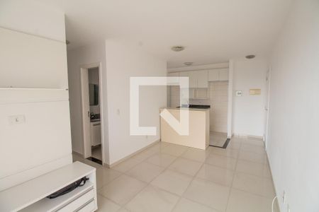 Sala de apartamento à venda com 3 quartos, 68m² em Vila Santa Clara, São Paulo