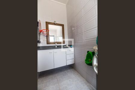 Casa de condomínio à venda com 350m², 4 quartos e 5 vagasBanheiro da Suíte 2