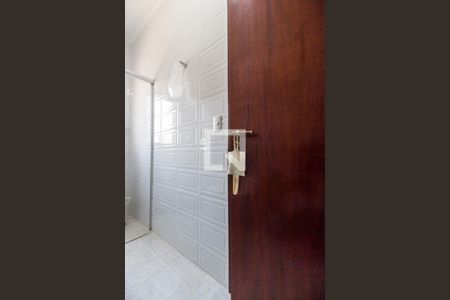 Casa de condomínio à venda com 350m², 4 quartos e 5 vagasBanheiro da Suíte 2