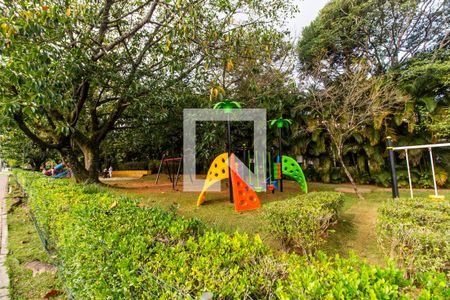Casa de condomínio à venda com 350m², 4 quartos e 5 vagasÁrea comum - Playground
