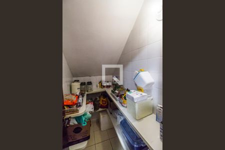 Casa de condomínio à venda com 350m², 4 quartos e 5 vagasDespensa