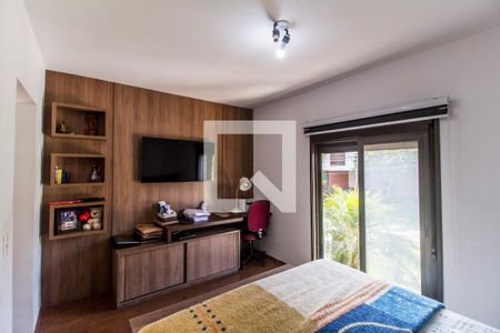 Casa de condomínio à venda com 350m², 4 quartos e 5 vagasSuíte master