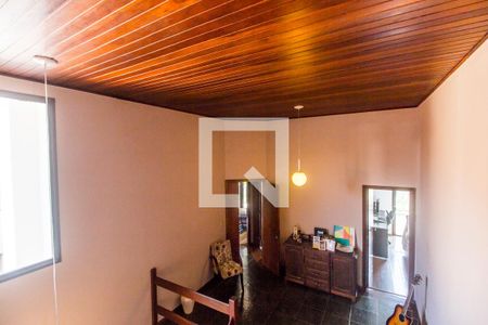 Casa de condomínio à venda com 350m², 4 quartos e 5 vagasQuarto 3