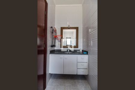 Casa de condomínio à venda com 350m², 4 quartos e 5 vagasBanheiro da Suíte 2