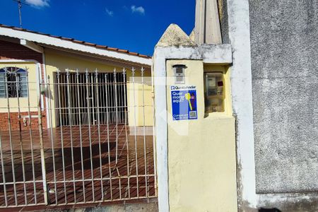 Casa à venda com 70m², 3 quartos e 5 vagasPLACA INSTALADA NA FACHADA