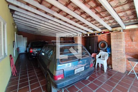 Casa à venda com 70m², 3 quartos e 5 vagasGaragem