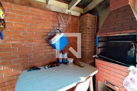 Casa à venda com 70m², 3 quartos e 5 vagasChurrasqueira