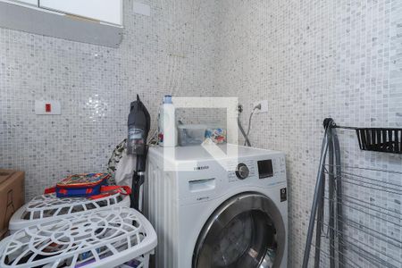 Apartamento à venda com 115m², 3 quartos e sem vaga Apartamento à venda com 115m², 3 quartos e sem vagaÁrea de Serviço