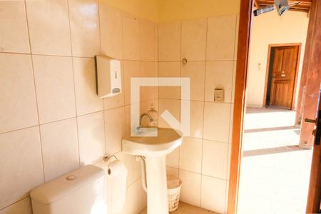 Casa à venda com 420m², 5 quartos e 4 vagas Casa à venda com 420m², 5 quartos e 4 vagasBanheiro edicula