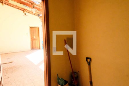 Casa à venda com 420m², 5 quartos e 4 vagas Casa à venda com 420m², 5 quartos e 4 vagasBanheiro edicula