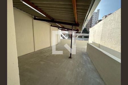 Casa à venda com 180m², 3 quartos e 1 vaga