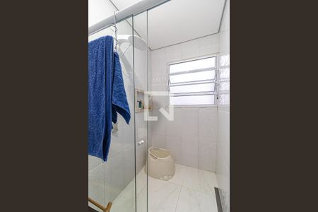 Casa à venda com 480m², 6 quartos e 12 vagasBanheiro do Quarto 1