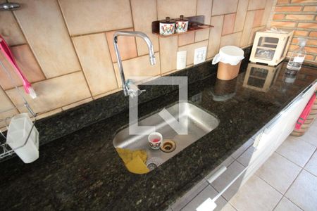 Casa à venda com 493m², 4 quartos e 5 vagasCozinha e Área Gourmet