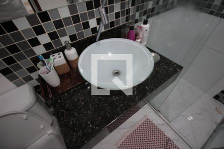 Casa à venda com 493m², 4 quartos e 5 vagasBanheiro Social