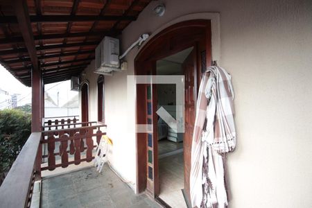 Casa à venda com 493m², 4 quartos e 5 vagasVaranda da Suite 2