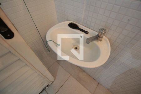 Casa à venda com 493m², 4 quartos e 5 vagasBanheiro de Serviço