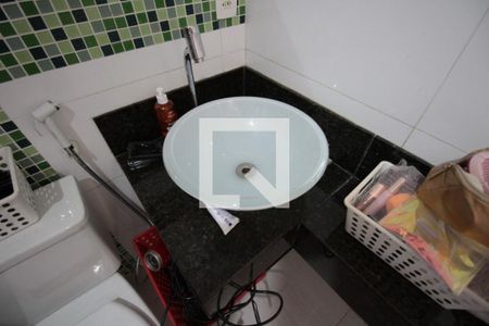 Casa à venda com 493m², 4 quartos e 5 vagasBanheiro da Suite 2