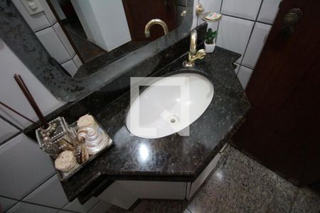 Casa à venda com 493m², 4 quartos e 5 vagasLavabo da Sala de Estar