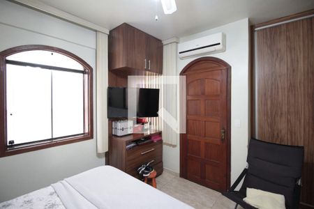 Casa à venda com 493m², 4 quartos e 5 vagasSuite 1