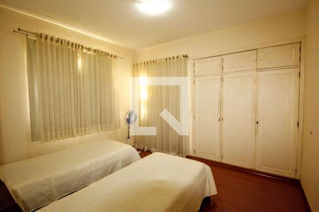 Apartamento à venda com 410m², 3 quartos e 2 vagasQuarto 2