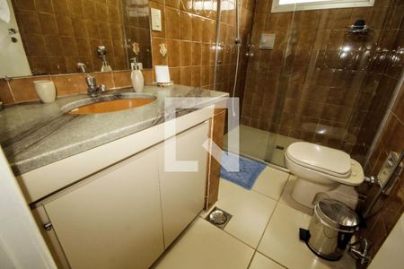 Apartamento à venda com 410m², 3 quartos e 2 vagasBanheiro 1