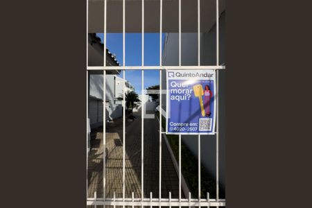 Casa de condomínio à venda com 184m², 4 quartos e 2 vagasFachada