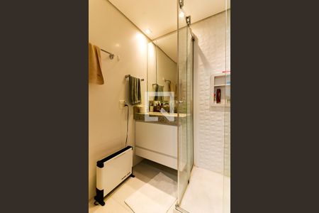 Apartamento para alugar com 92m², 2 quartos e 2 vagas Apartamento para alugar com 92m², 2 quartos e 2 vagasBanheiro da Suíte 1