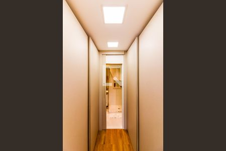 Apartamento para alugar com 92m², 2 quartos e 2 vagas Apartamento para alugar com 92m², 2 quartos e 2 vagasCloset da suíte 1