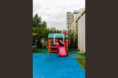 Apartamento para alugar com 92m², 2 quartos e 2 vagas Apartamento para alugar com 92m², 2 quartos e 2 vagasÁrea comum - Playground