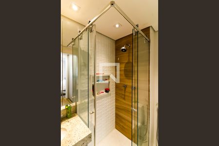 Apartamento para alugar com 92m², 2 quartos e 2 vagas Apartamento para alugar com 92m², 2 quartos e 2 vagasBanheiro da Suíte 1