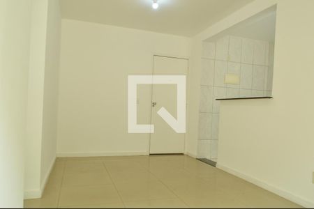 Sala de apartamento para alugar com 2 quartos, 55m² em Pechincha, Rio de Janeiro